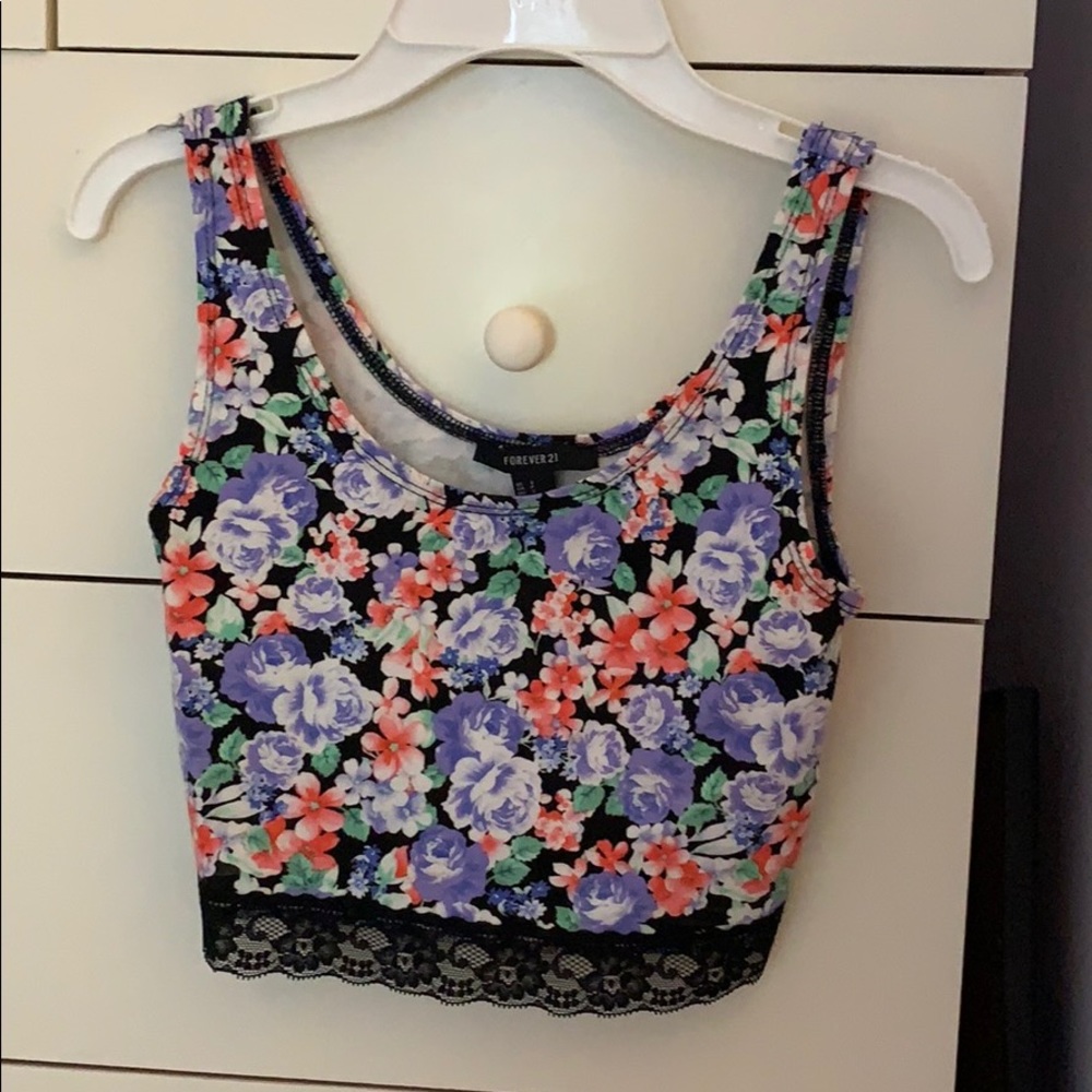 Forever 21 Cropped tank